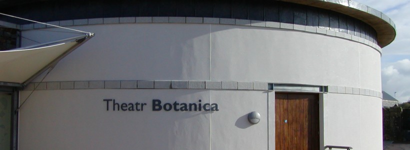 Theatr Botanica