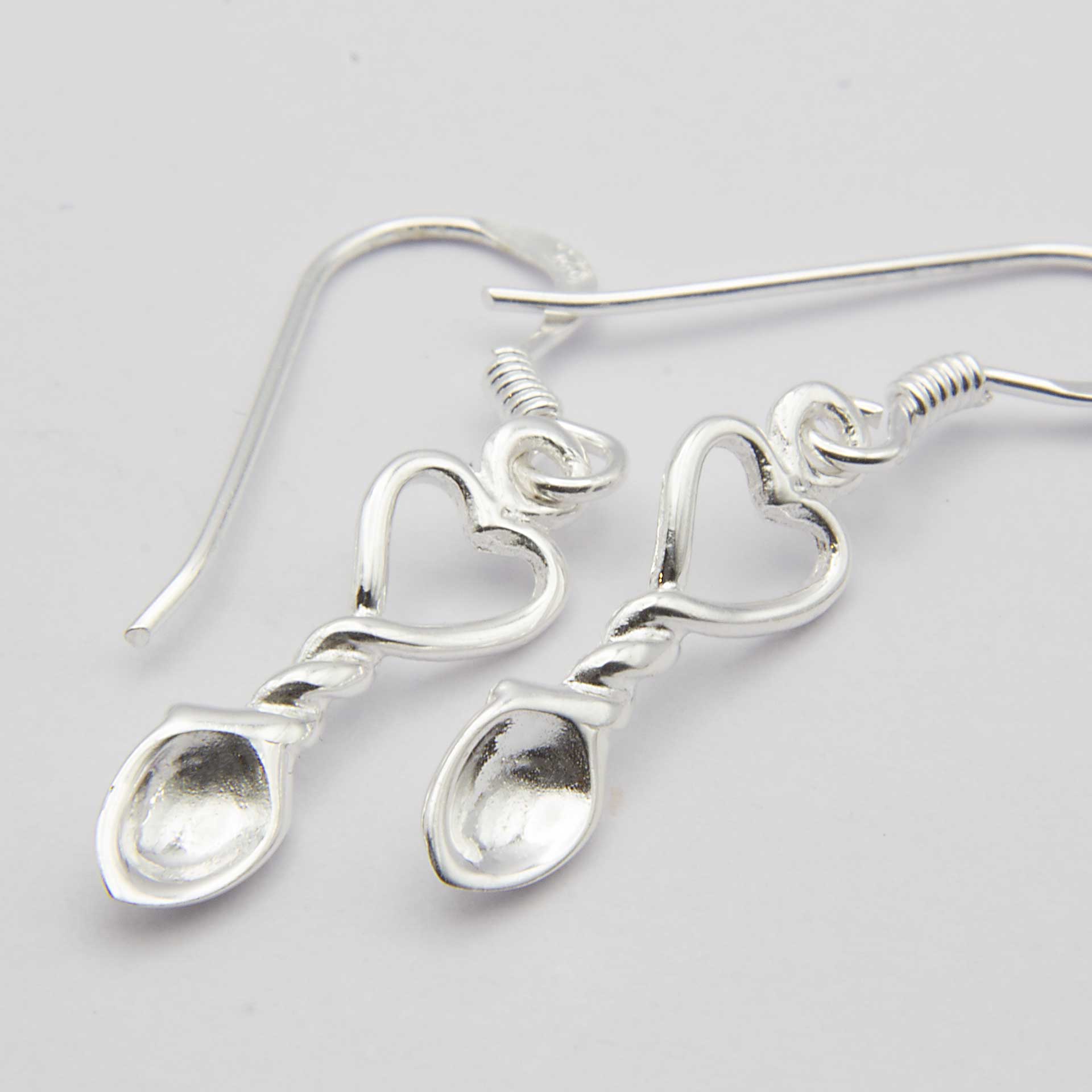 Clustdlysau Llwygariad Arian o’r Casgliad Celtaidd - Image 2